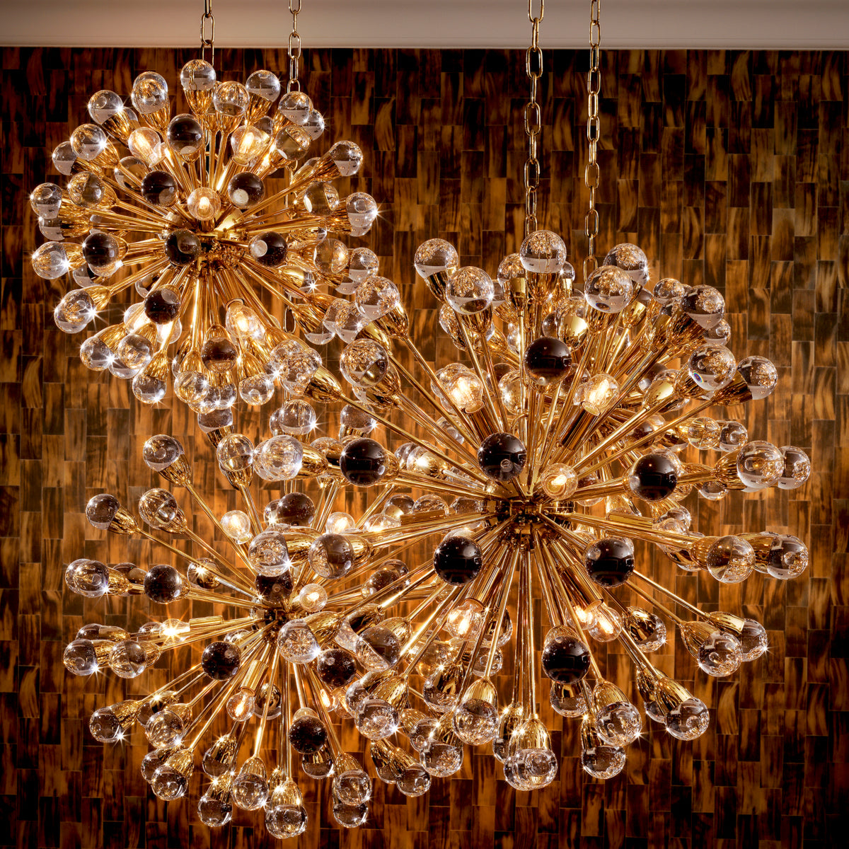 Brass Calypso Sputnik Chandelier Anto | Eichholtzmh.com
