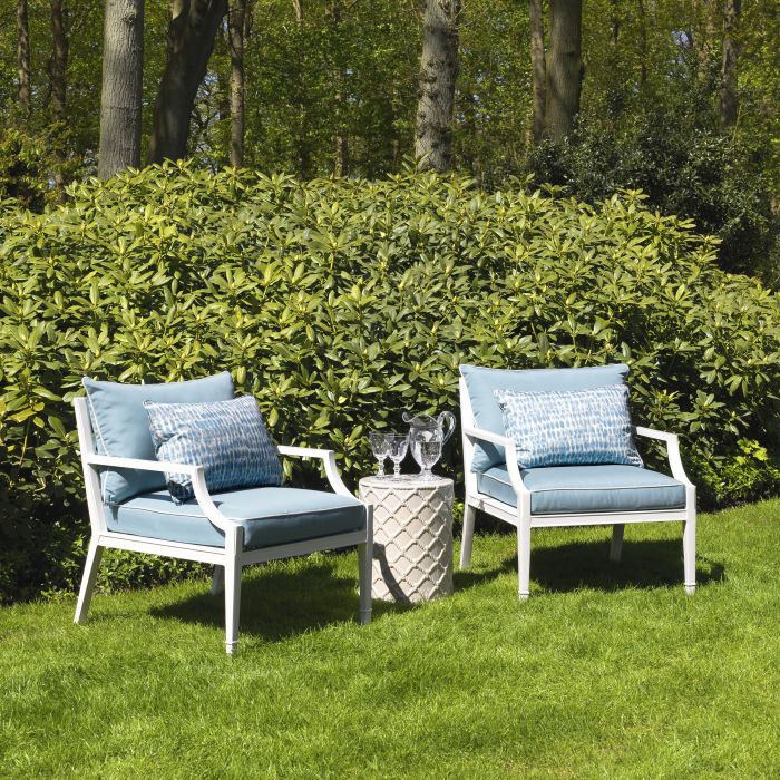 Outdoor Chair Bella Vista white sunbrella mineral blue