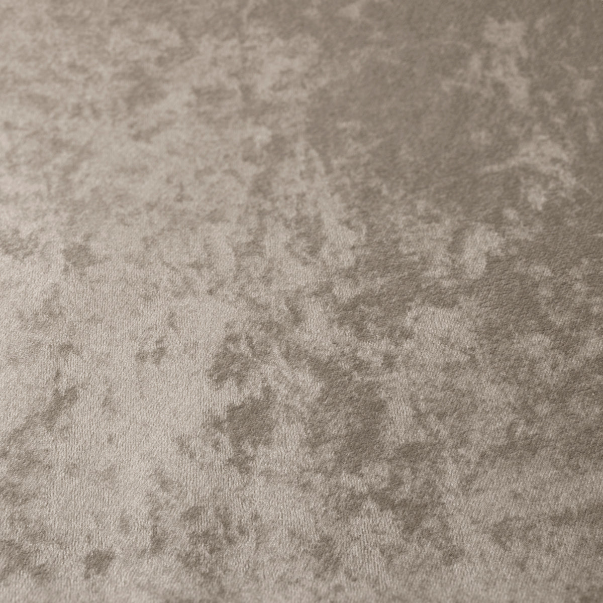 Velvet Swivel Dining Chair Grenada | Eichholtzmh.com