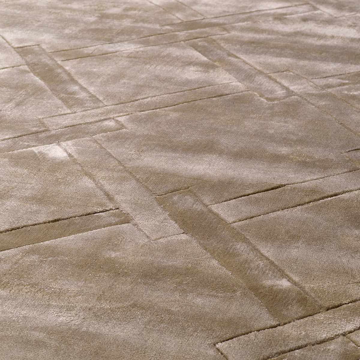 Gray Viscose Carpet 10' x 13' La Belle