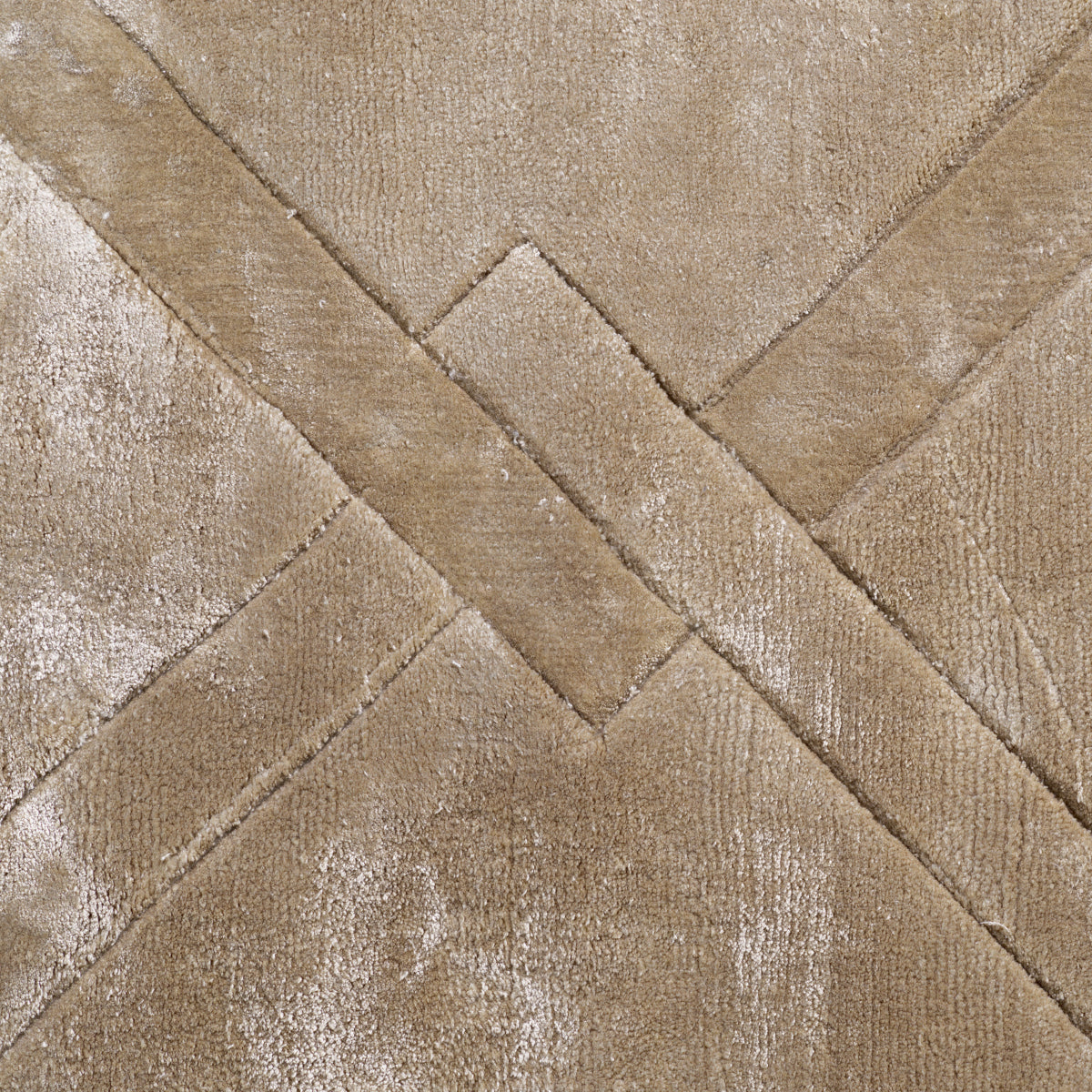 Gray Viscose Carpet 10' x 13' La Belle