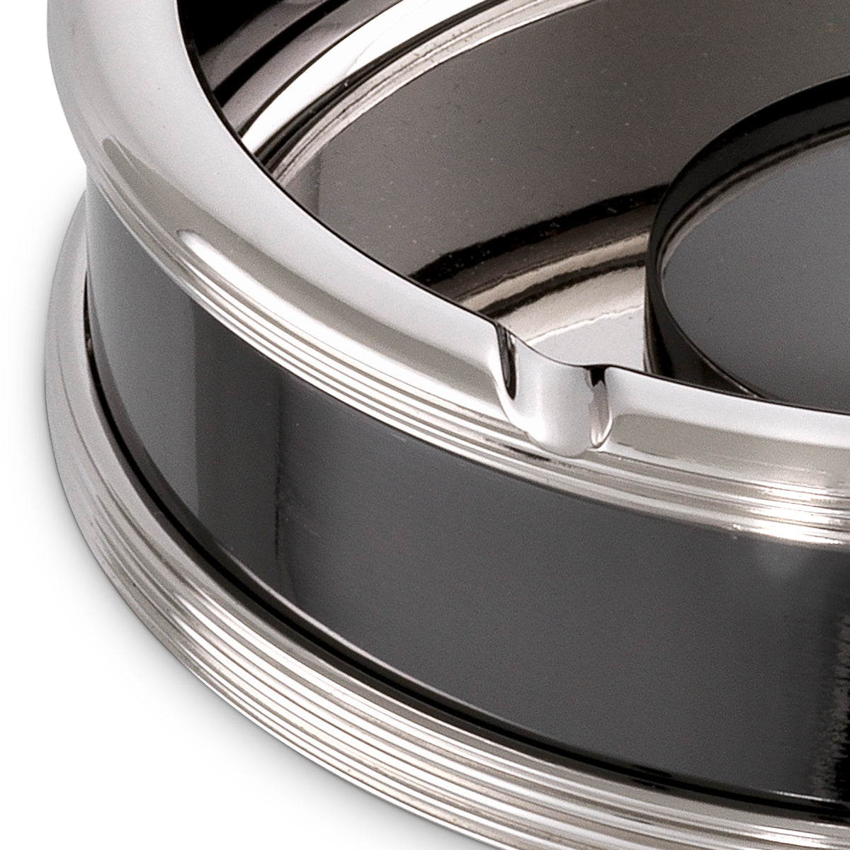 Nickel Round Metal Ashtray Ella