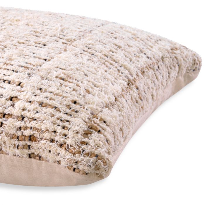 Cushion Amon L ivory