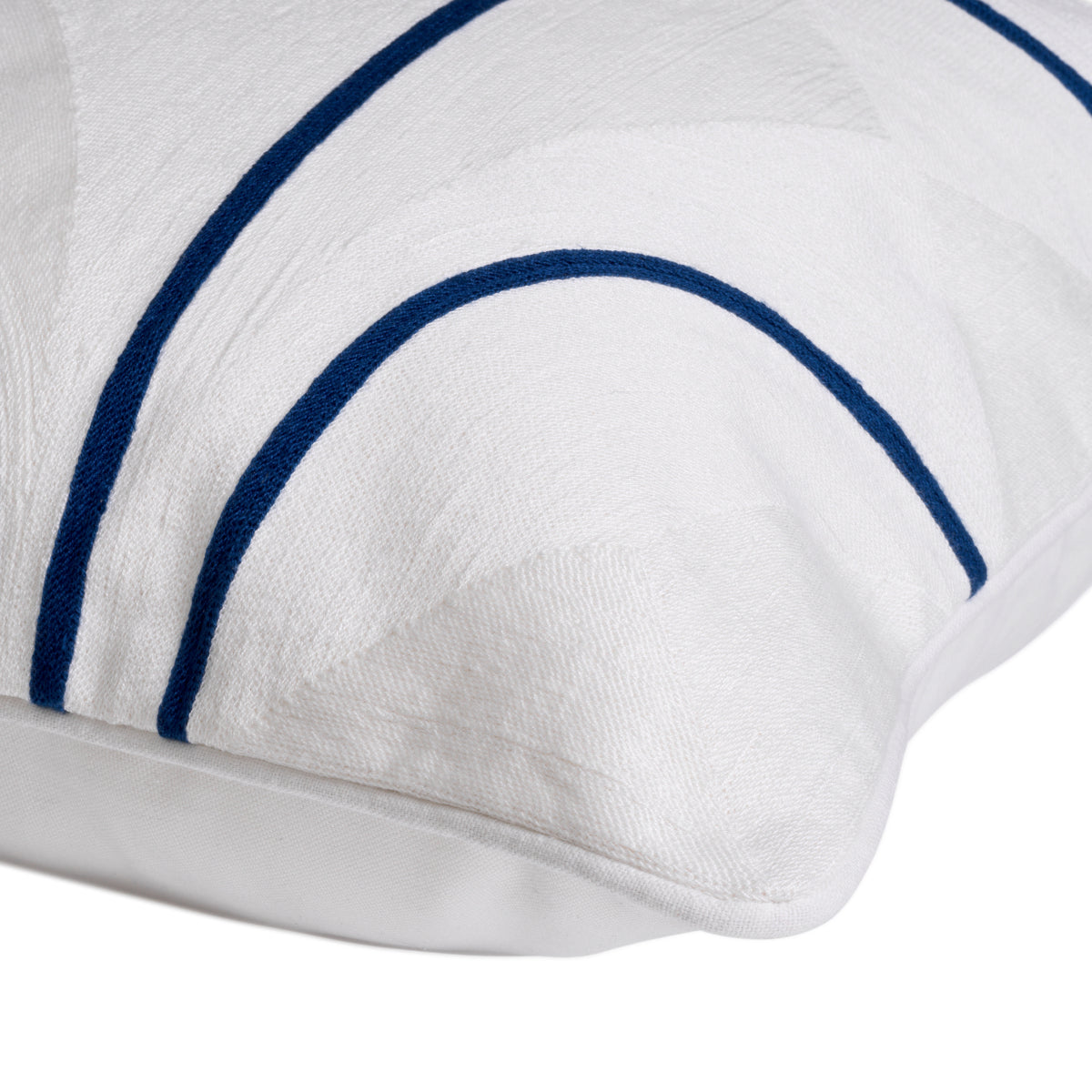 Square Geometric White Pattern Cushion Sabrosa | Eichholtzmh.com