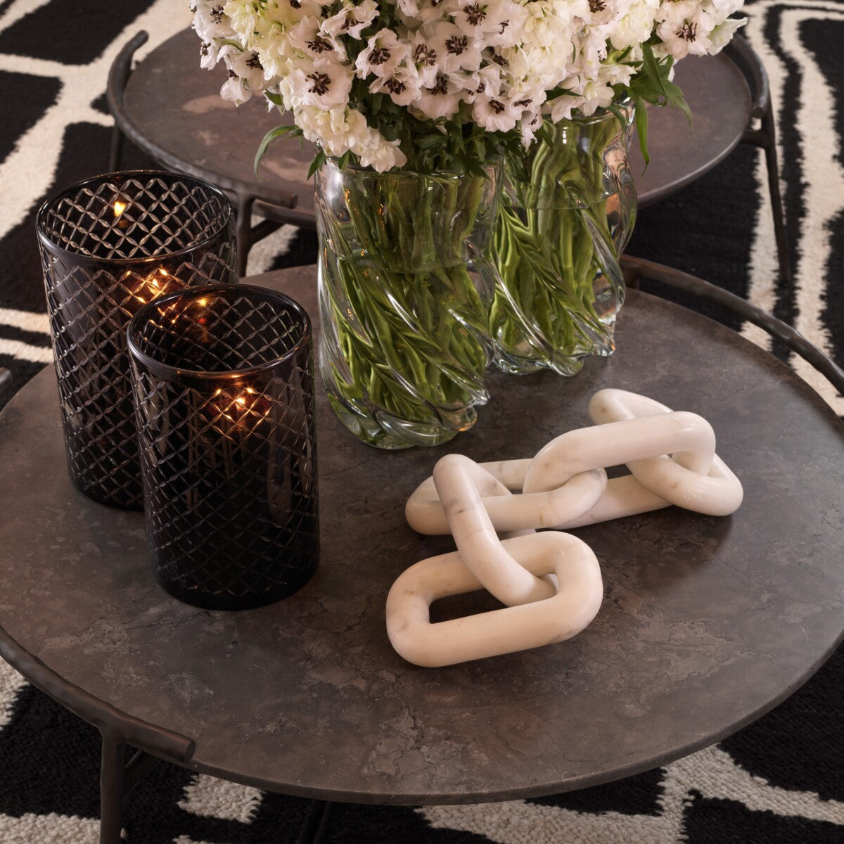 White Marble Object Salda