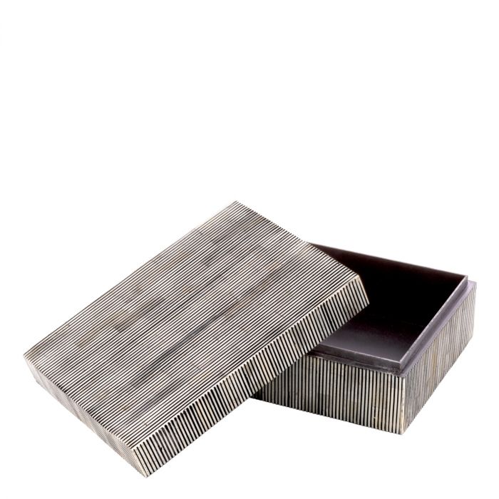 Box Lucille S black white