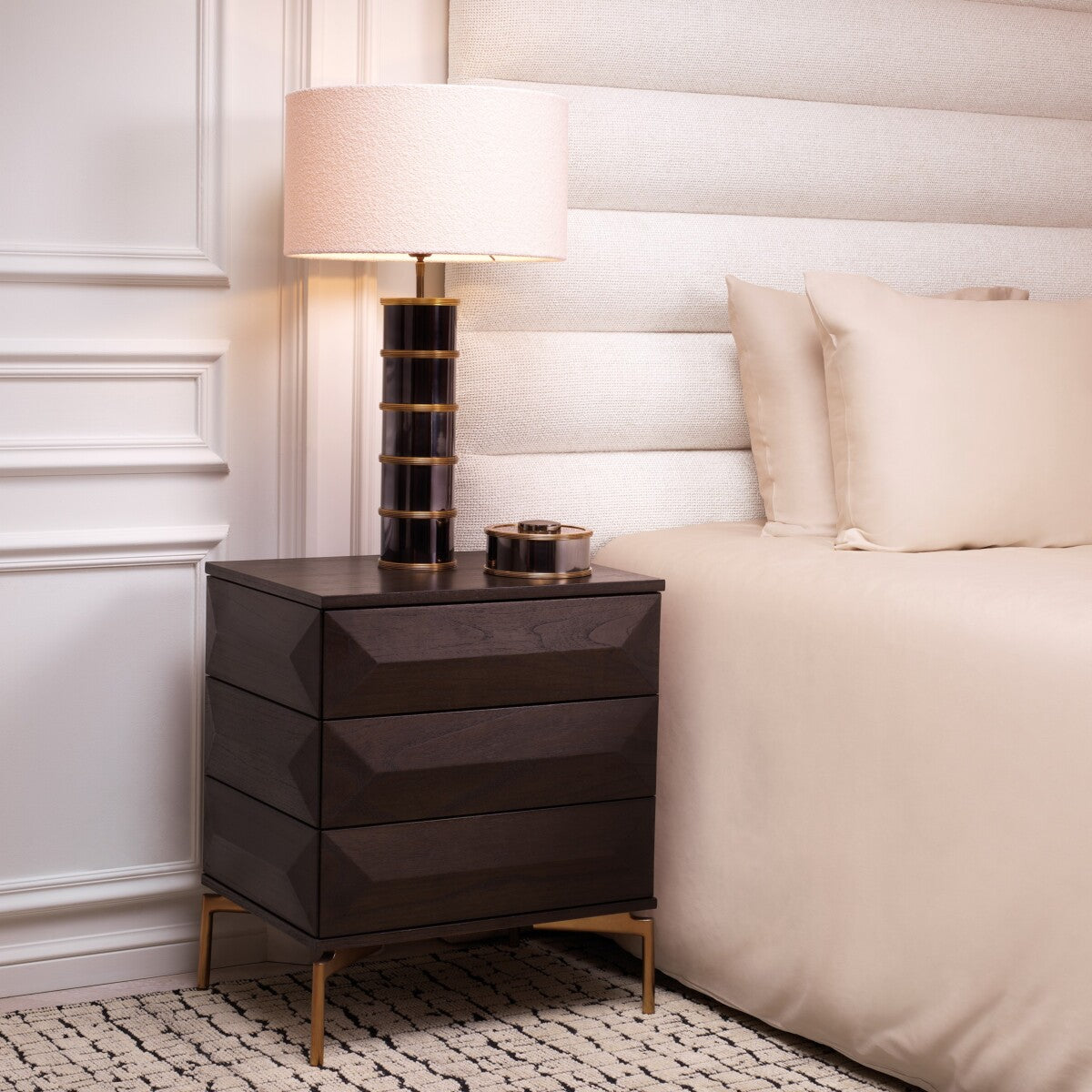 Oak Veneer Nightstand Denver | Eichholtzmh.com