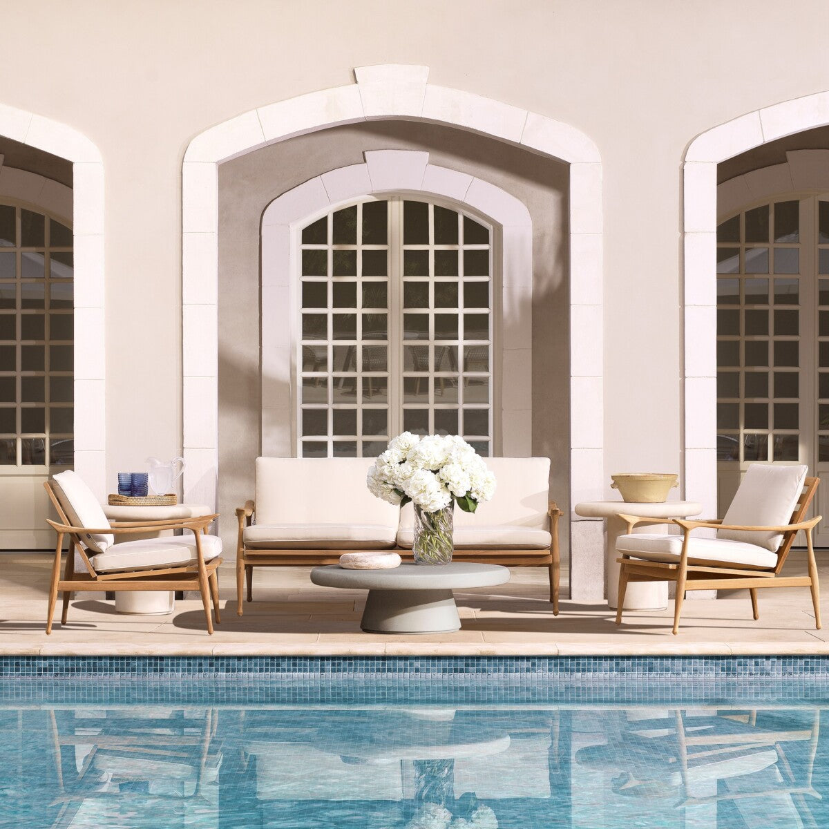 Cream Round Outdoor Coffee Table Cleon