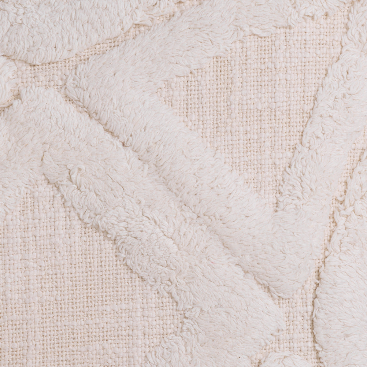 Geometrical Cushion L Malua