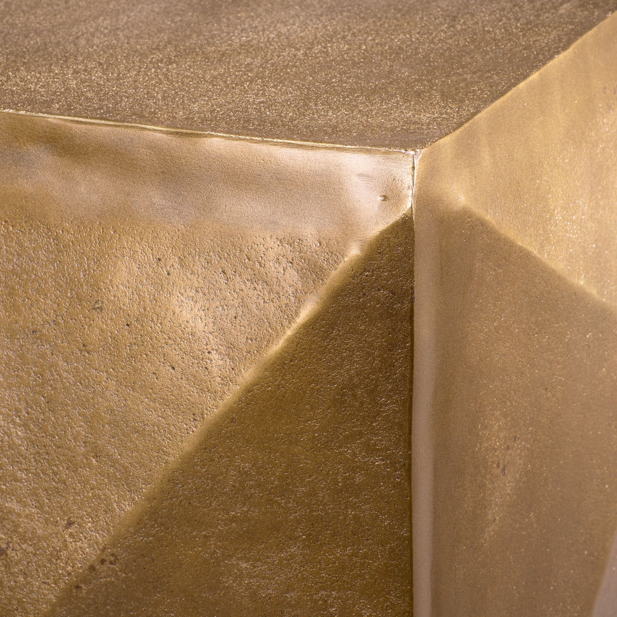 Brass Faceted Side Table Maratea | Eichholtzmh.com