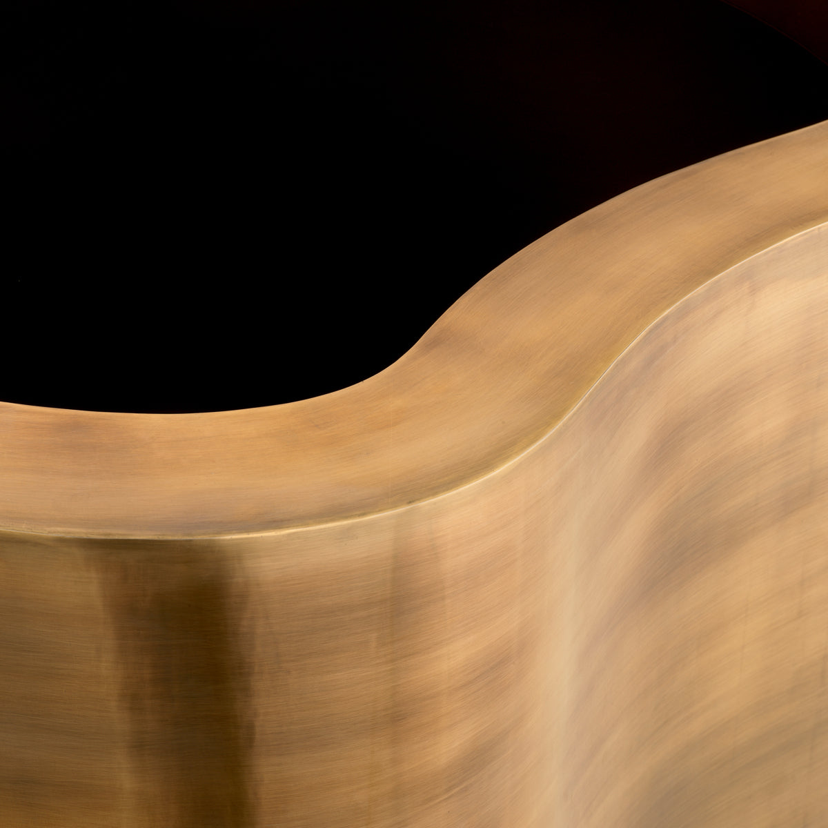 Vintage Organic Planter Monza | Eichholtzmh.com