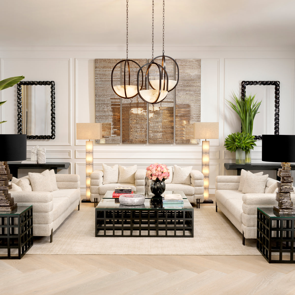 Black Framework Side Table Cubico | Eichholtzmh.com