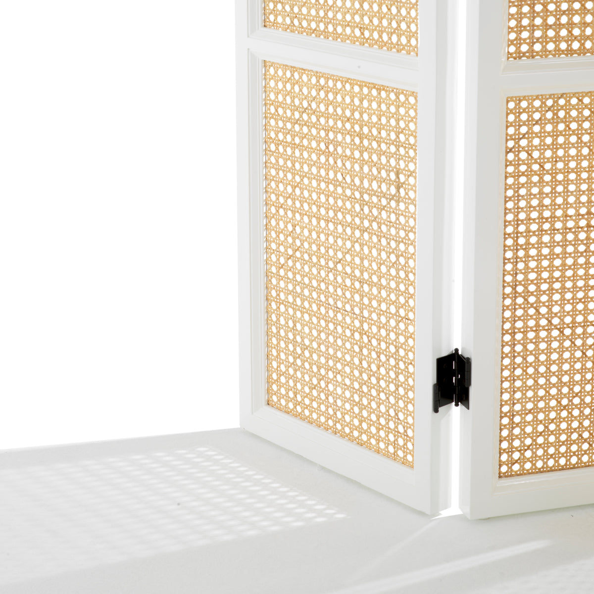 Natural Cane Folding Screen Bahamas | Eichholtzmh.com