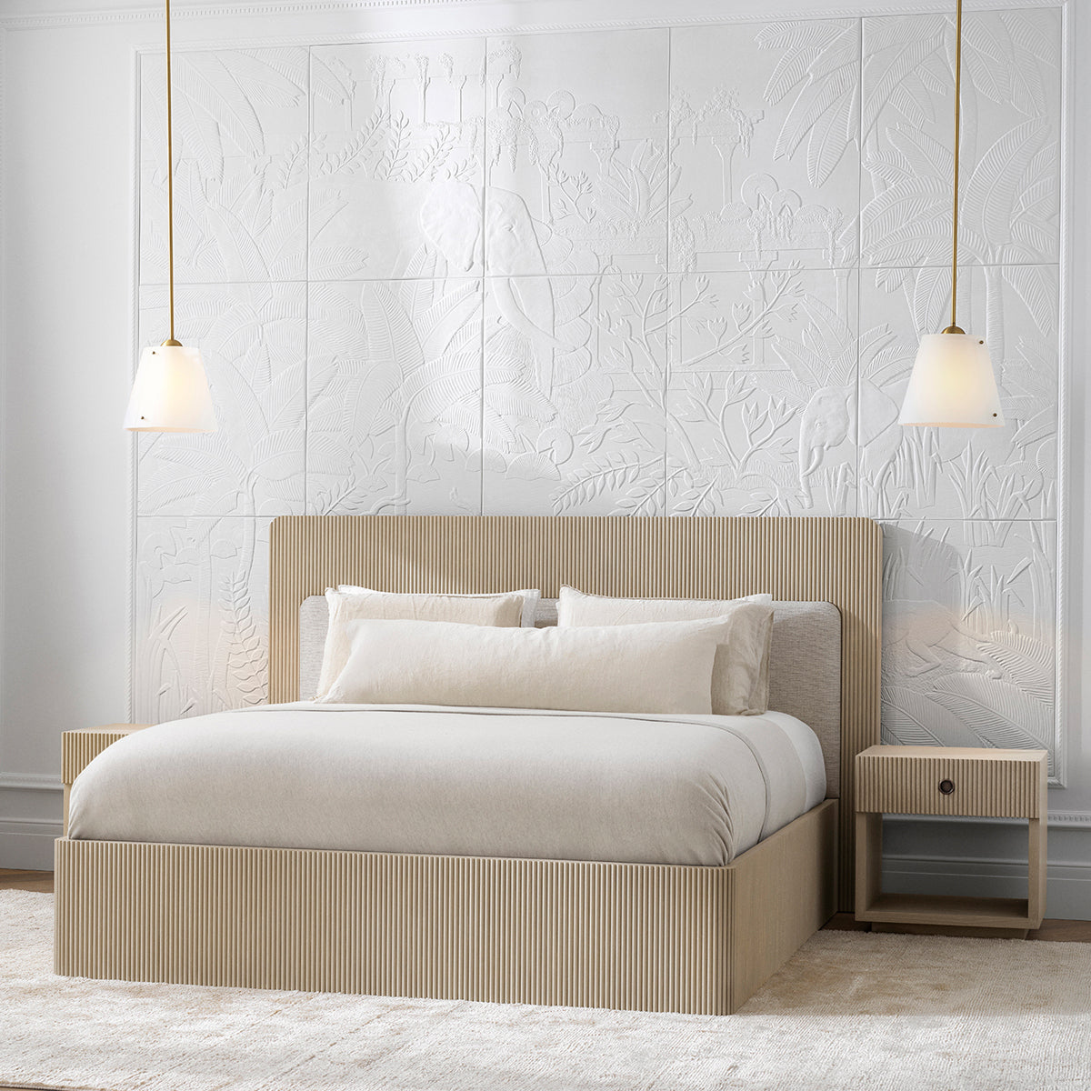 Milk Glass Pendant Trianon | Eichholtzmh.com