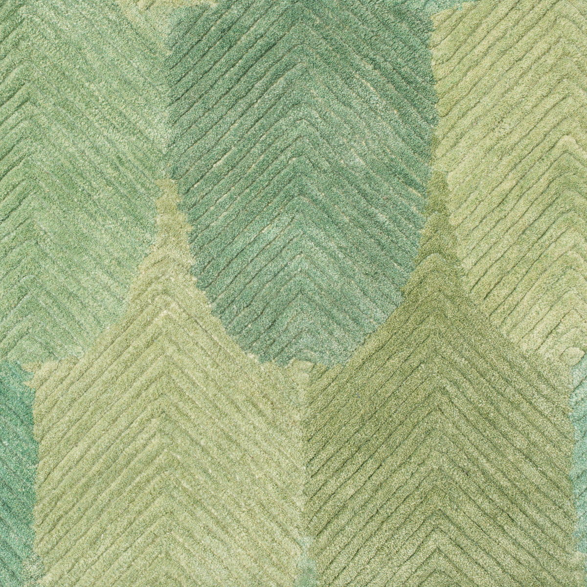 Green Wool Carpet 6'5' x 10' Mayfield
