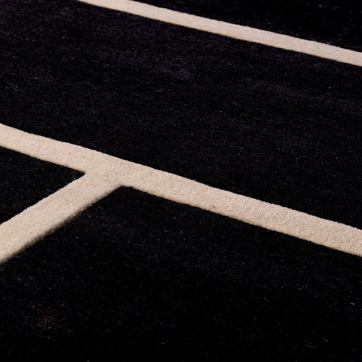 Hand-tufted Wool Carpet 10' x 13' Omar | Eichholtzmh.com