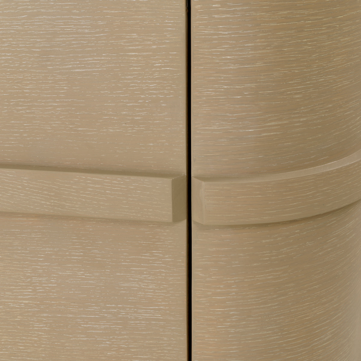 Oak Mirrored Bar Cabinet Cabana | Eichholtzmh.com