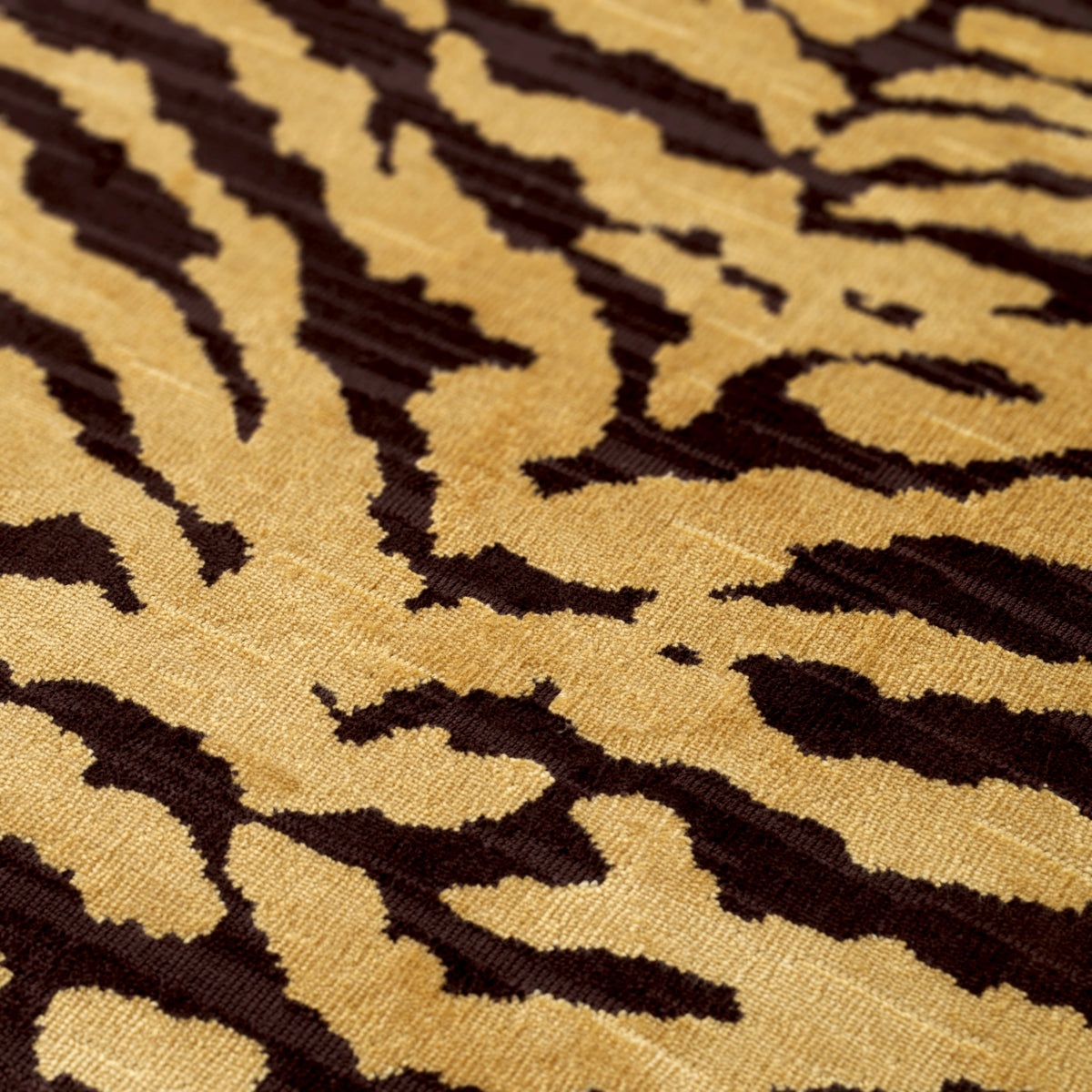 Animal Pattern Cushion L Tigris