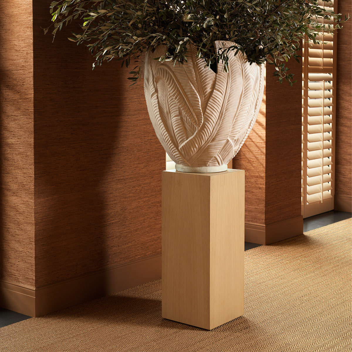 Natural Wooden Minimalist Column M Grant