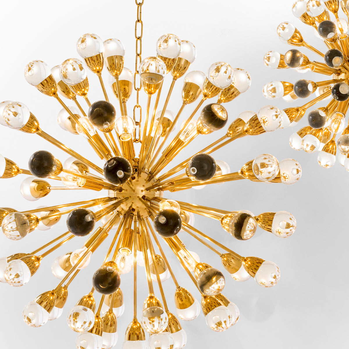 Brass Calypso Sputnik Chandelier Anto | Eichholtzmh.com
