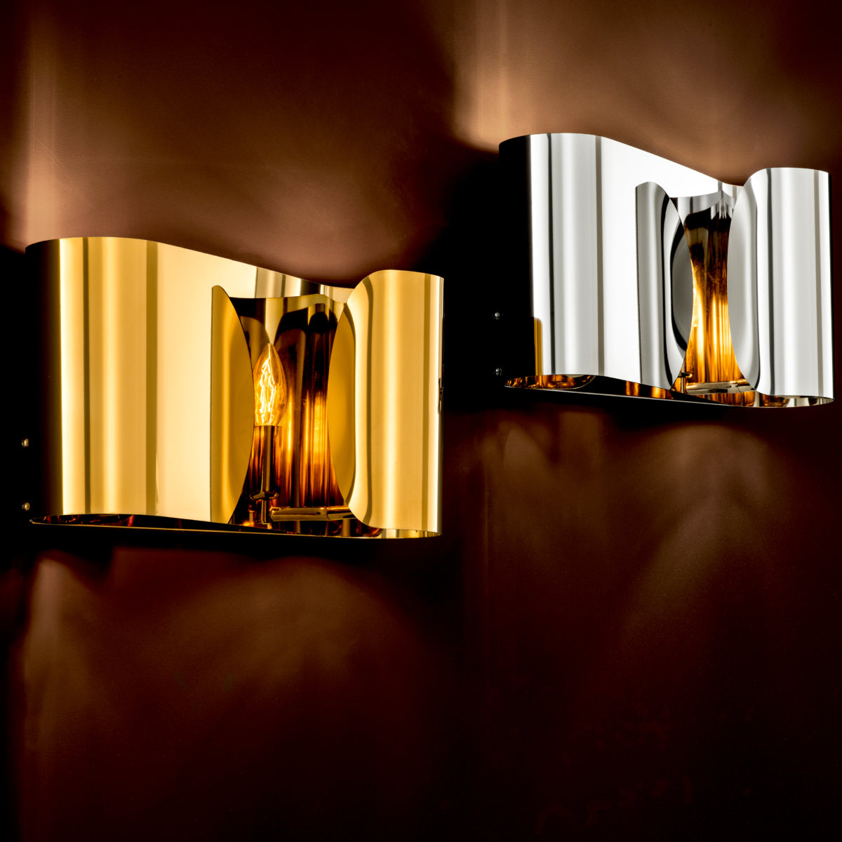 Gold Sculptural Wall Lamp Crawley | Eichholtzmh.com
