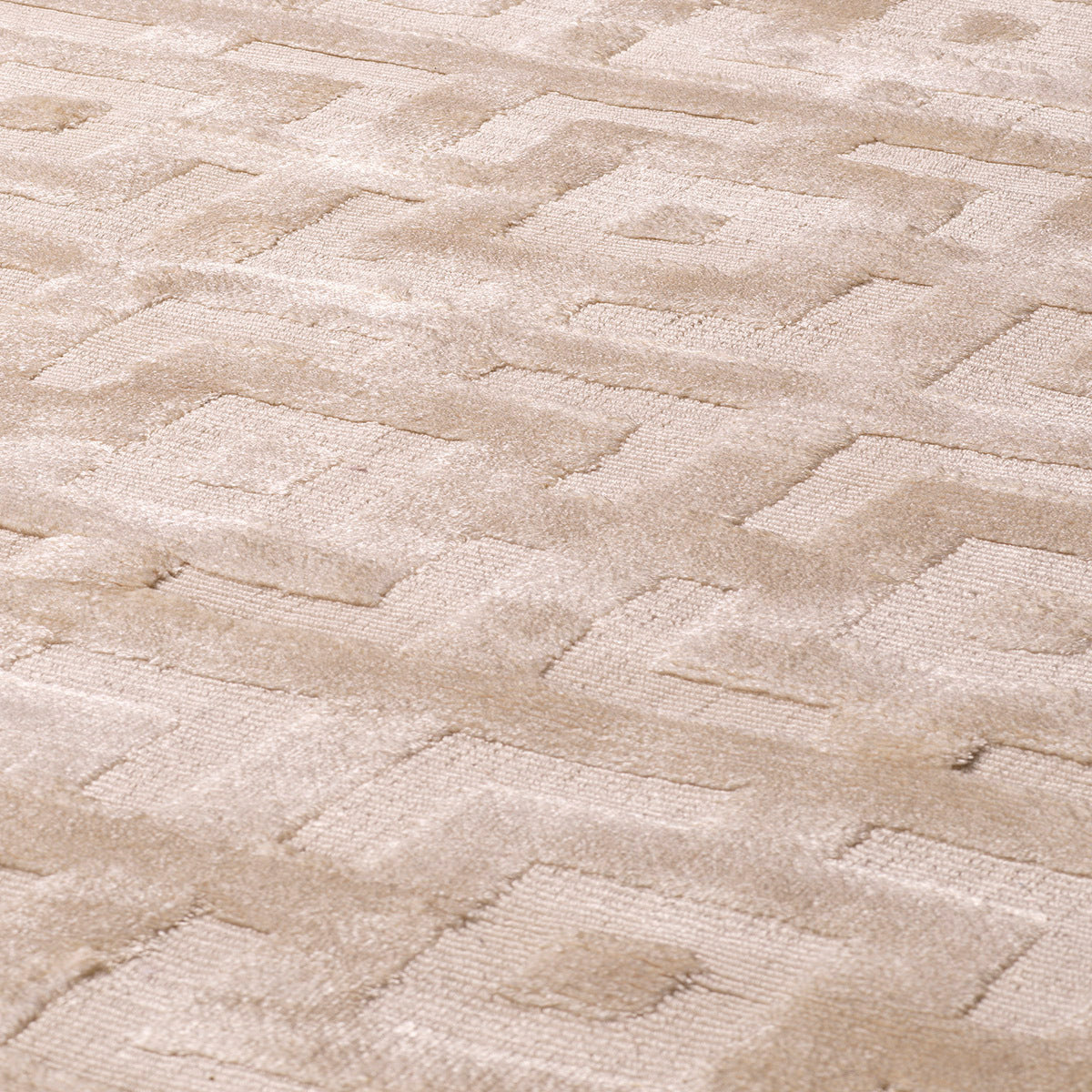 Cream Woven Viscose Carpet Reeves | Eichholtzmh.com 