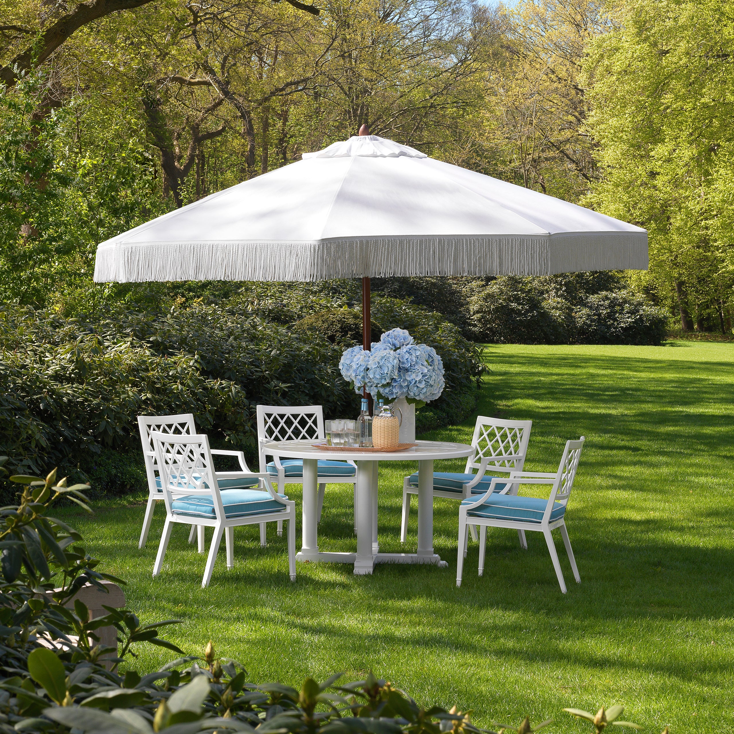 White Outdoor Dining Armchair Paladium | Eichholtzmh.com