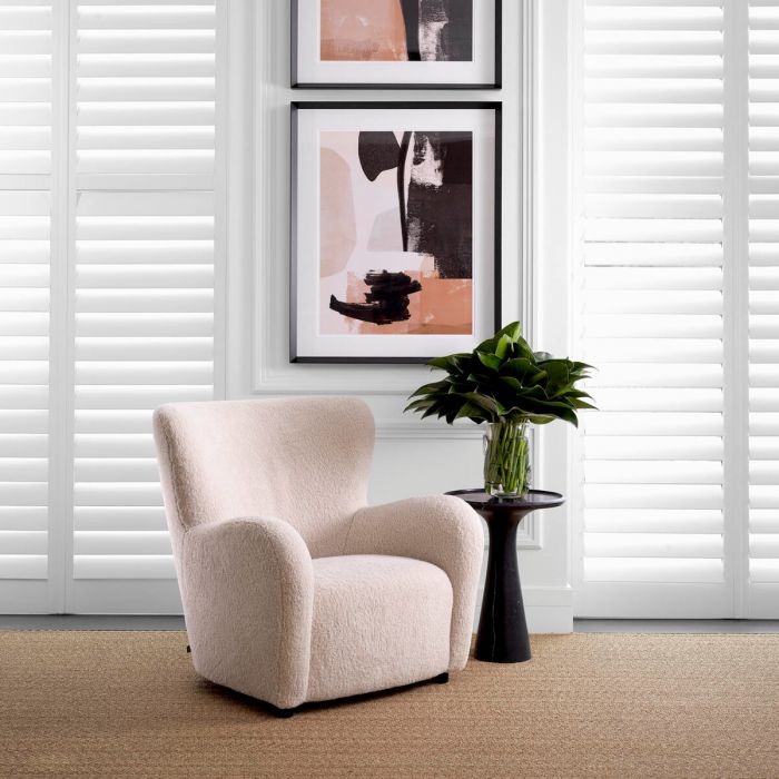 Side Table Pompano low honed black marble