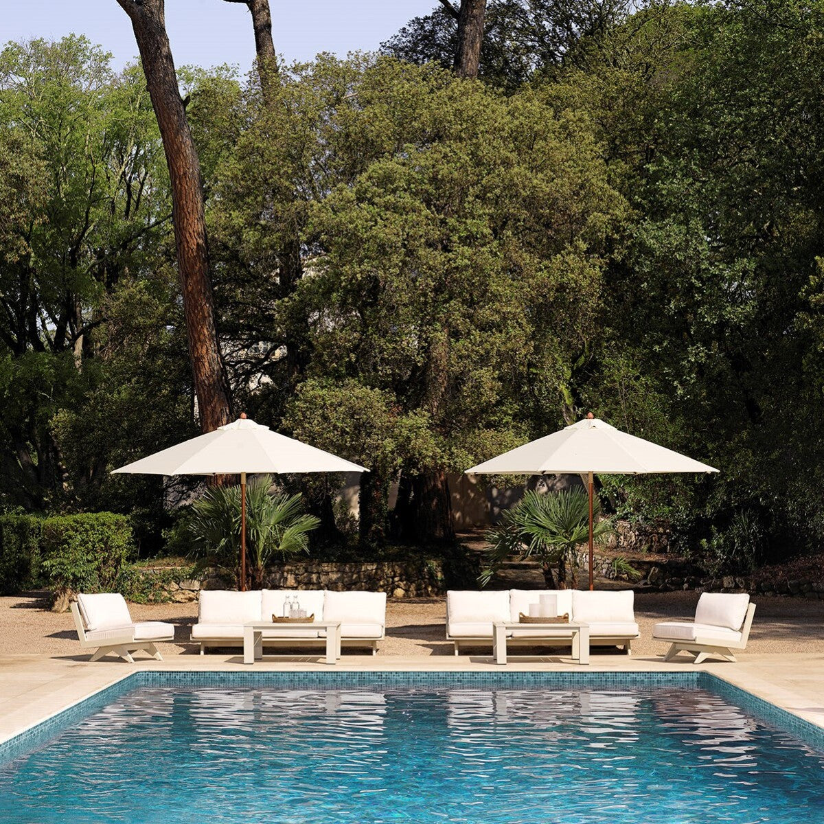 Sand Finish Outdoor Sofa Lomax | Eichholtzmh.com