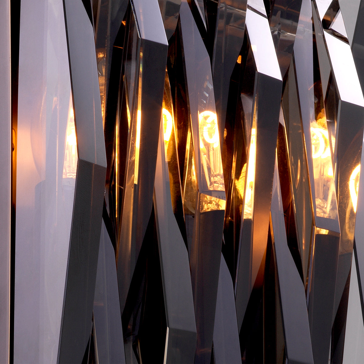 Geometrical Glass Wall Lamp L Nuvola | Eichholtzmh.com