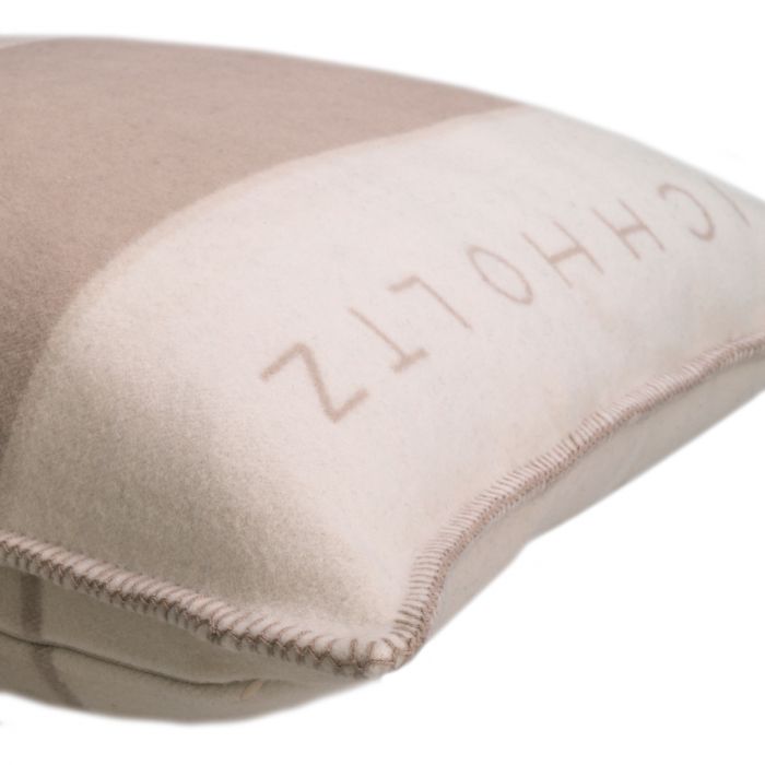 Cushion Thana L off white
