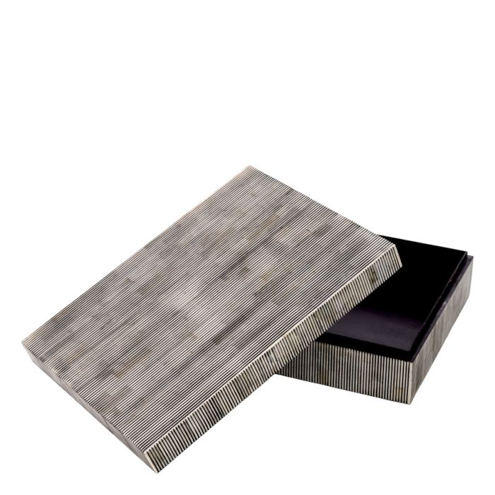 Box Lucille L black white