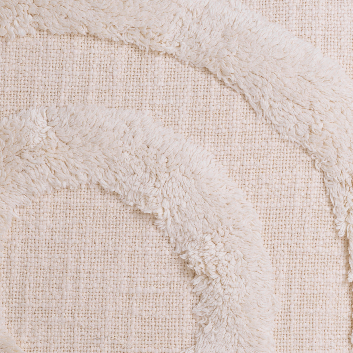 Off-White Modern Cushion Morpheus | Eichholtz Manhattan