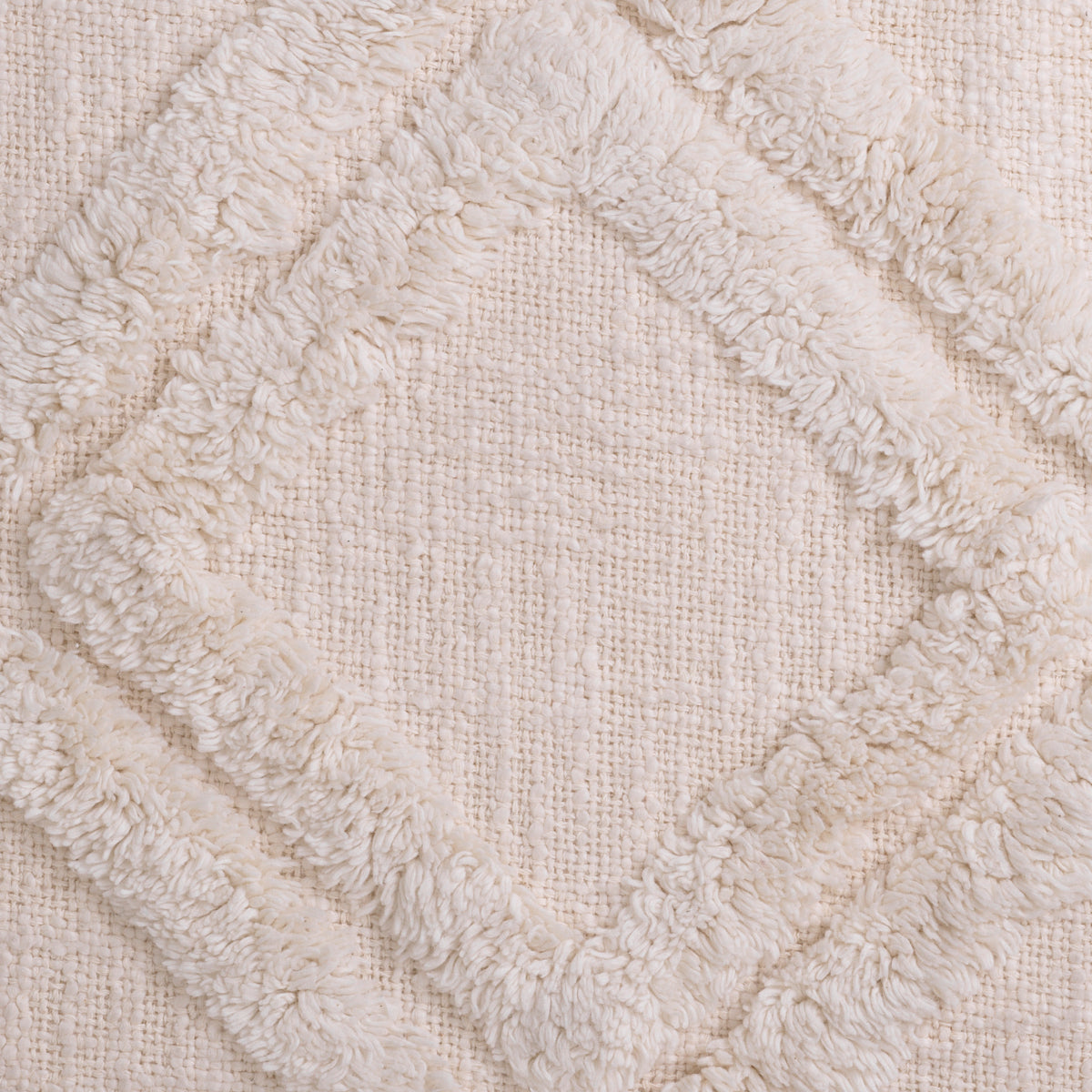 Off-White Geometric Cushion Maris | Eichholtz Manhattan