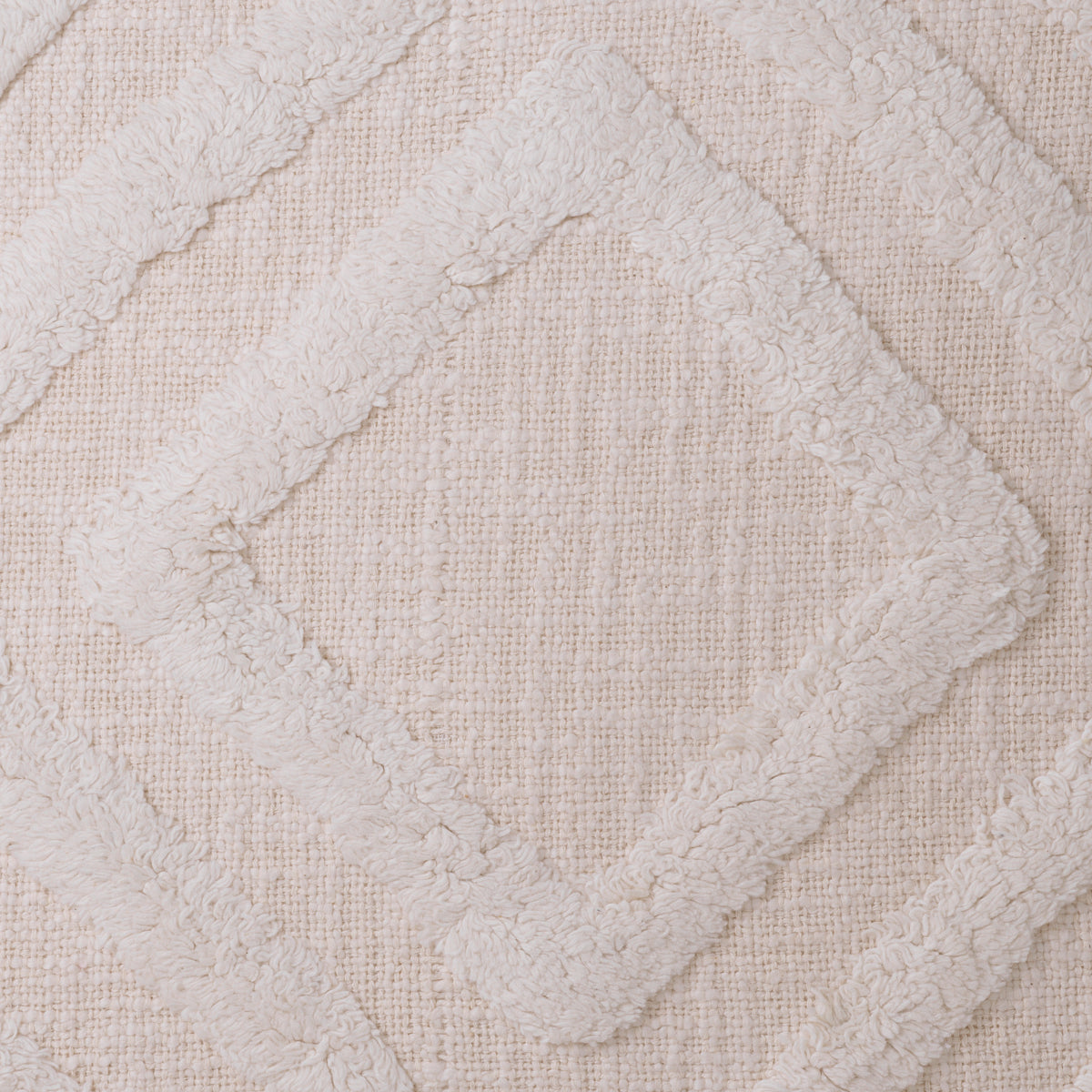 Diamond Patterned Cushion Magan | Eichholtz Manhattan