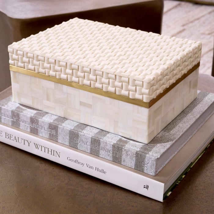 Box Seaside S white cream