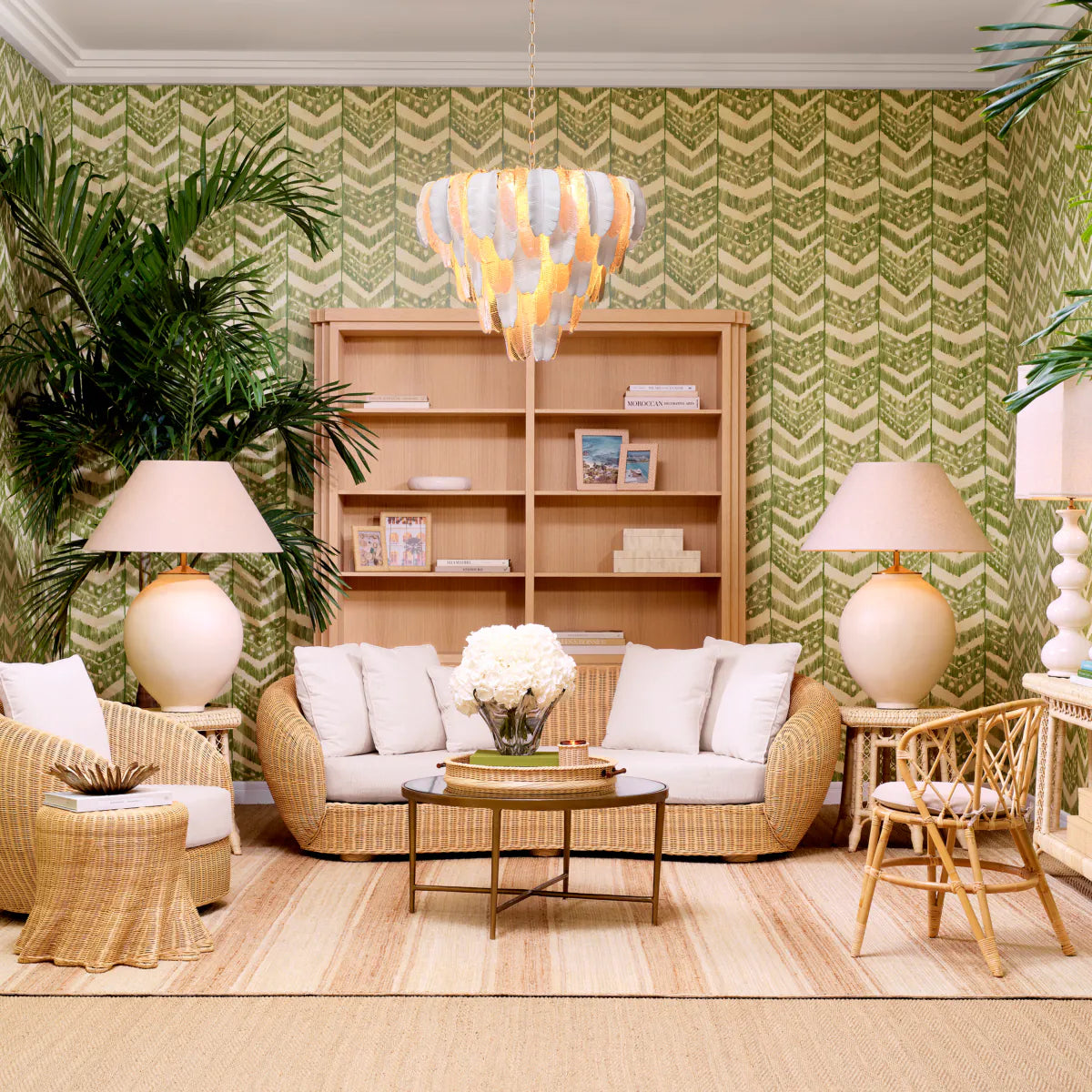 Curved Natural Rattan Sofa Rafael | Eichholtzmh.com