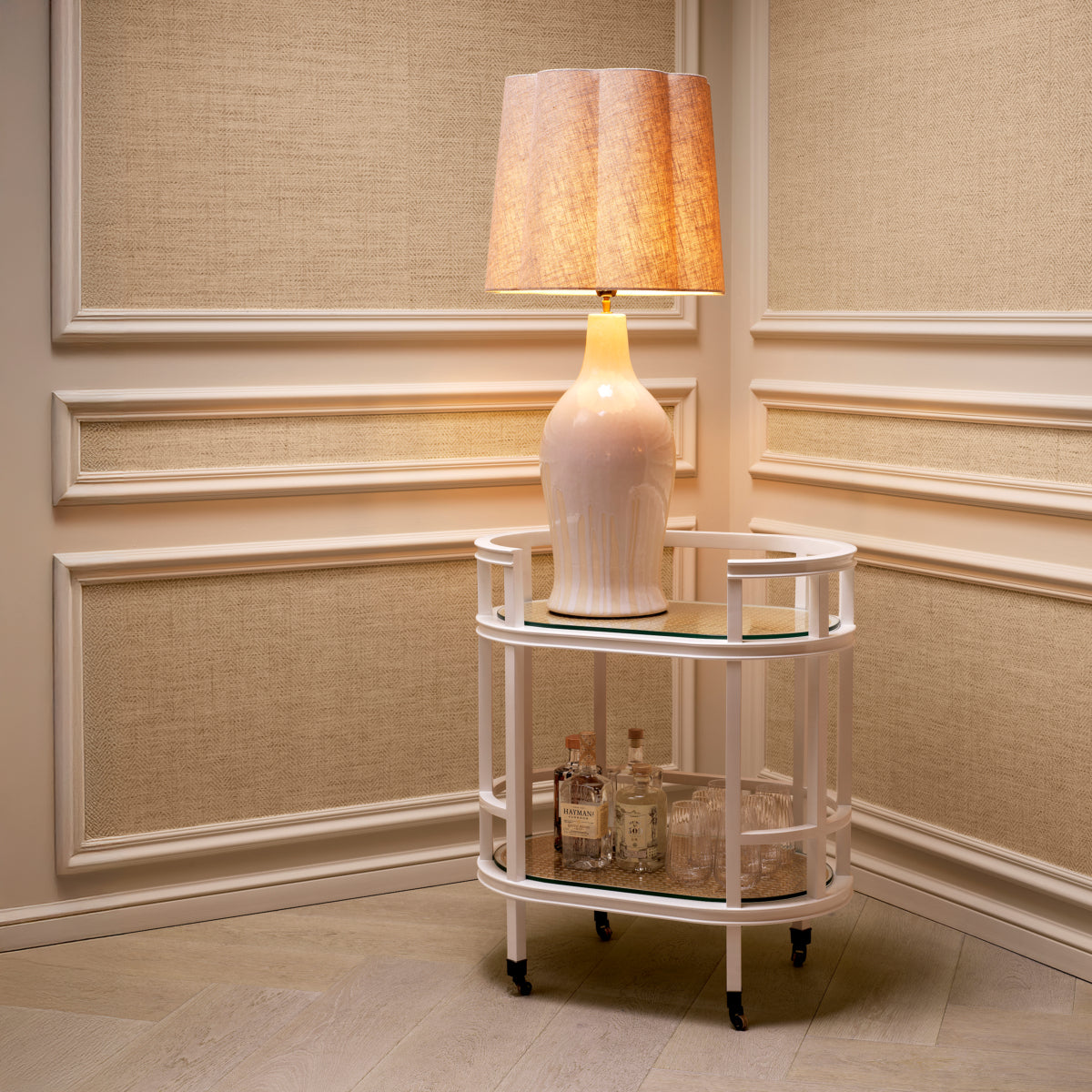 Ceramic Base Table Lamp Beatriz | Eichholtzmh.com 