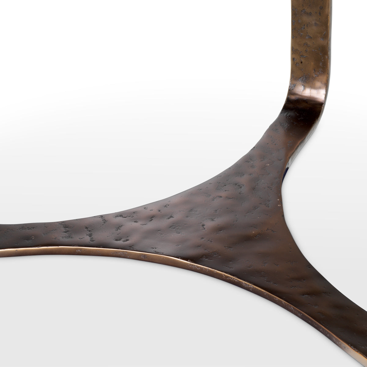 Aluminum Base Dining Table Cambronne | Eichholtzmh.com