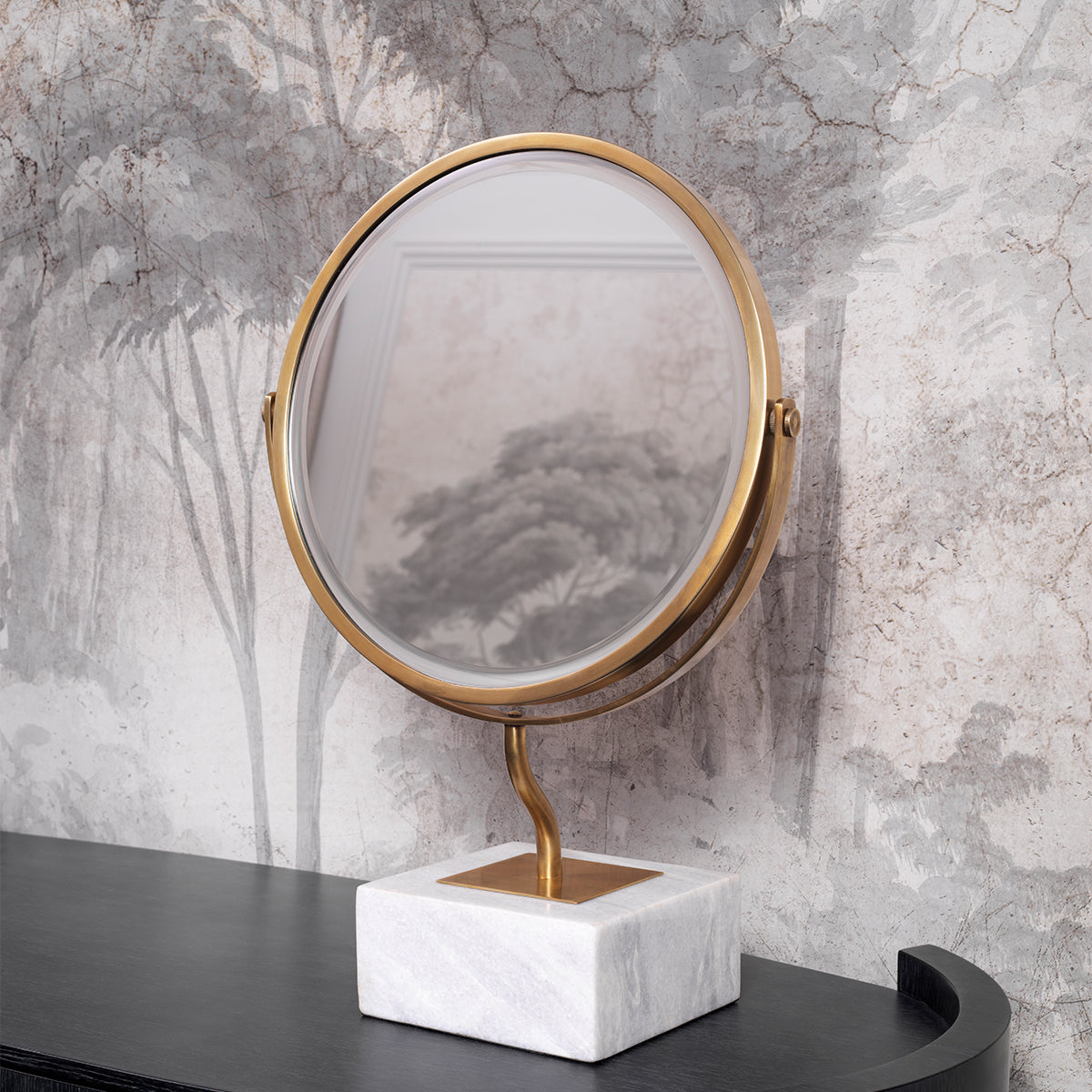 White Marble Table Mirror Jovanni | Eichholtzmh.com
