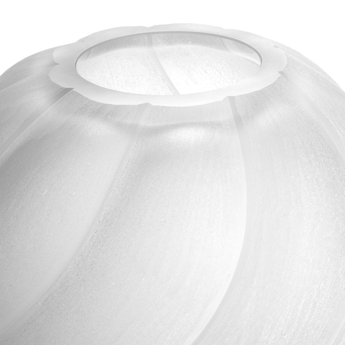 Frosted Sculptural Vase Sicilia | Eichholtzmh.com