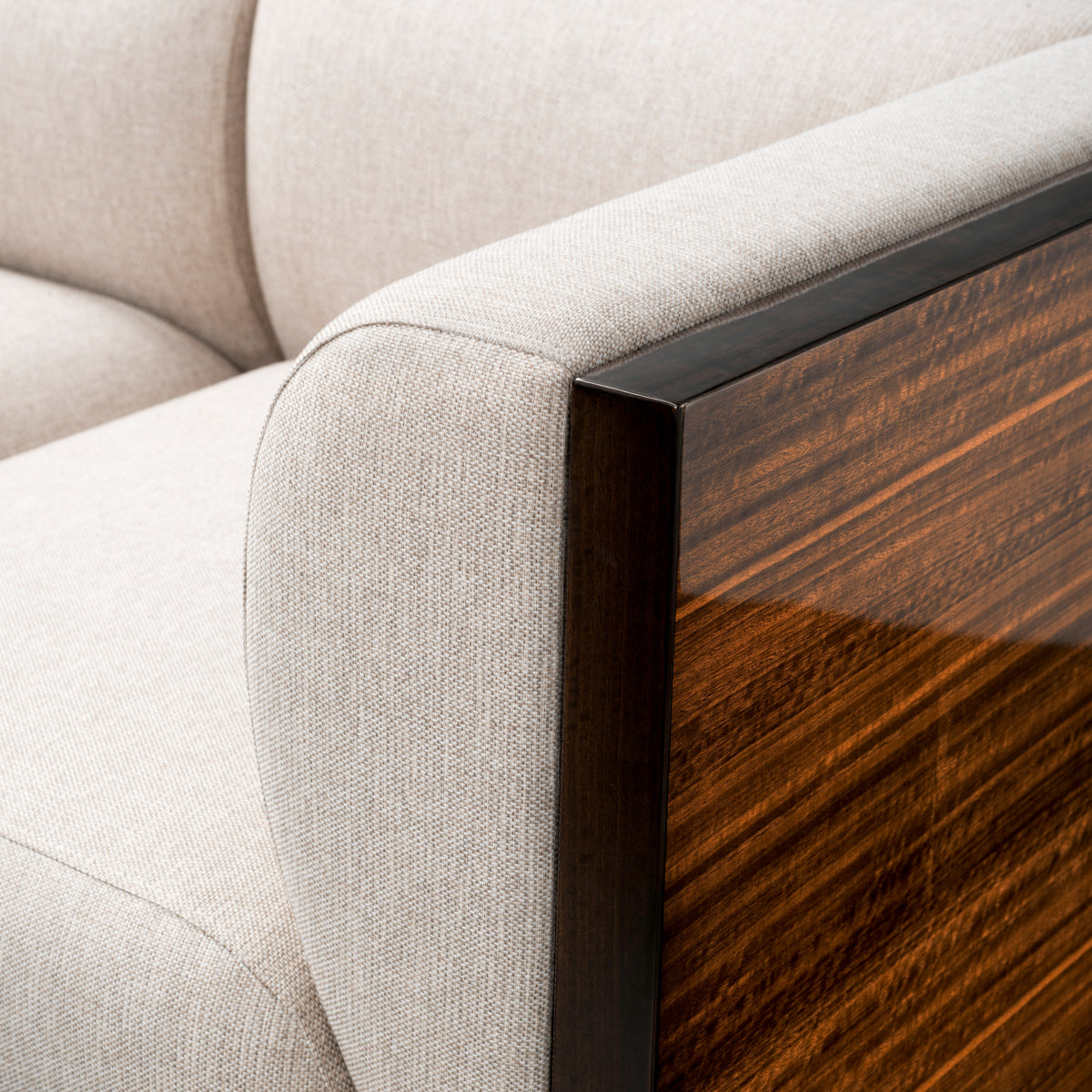 Eucalyptus Veneer Upholstered Sofa Sebastian | Eichholtzmh.com