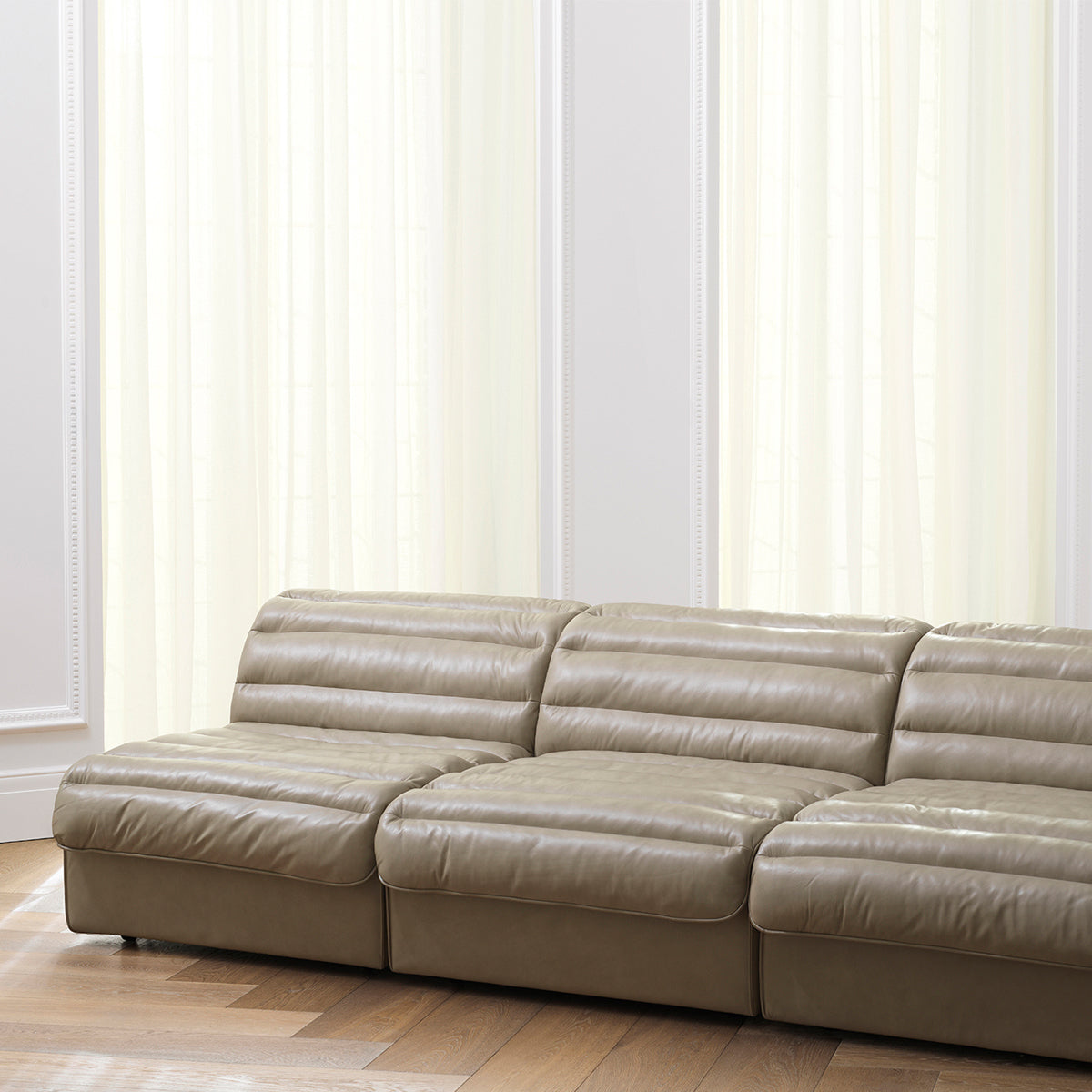 Barley Leather Modular Sofa Dunemore | Eichholtzmh.com