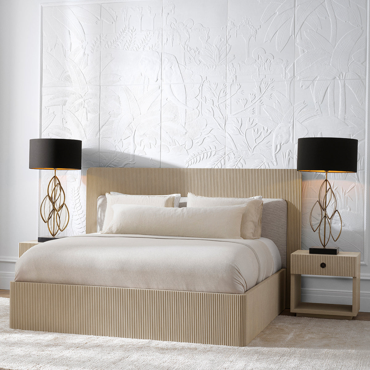 Bronze Leaf Table Lamp Bellamont | Eichholtzmh.com