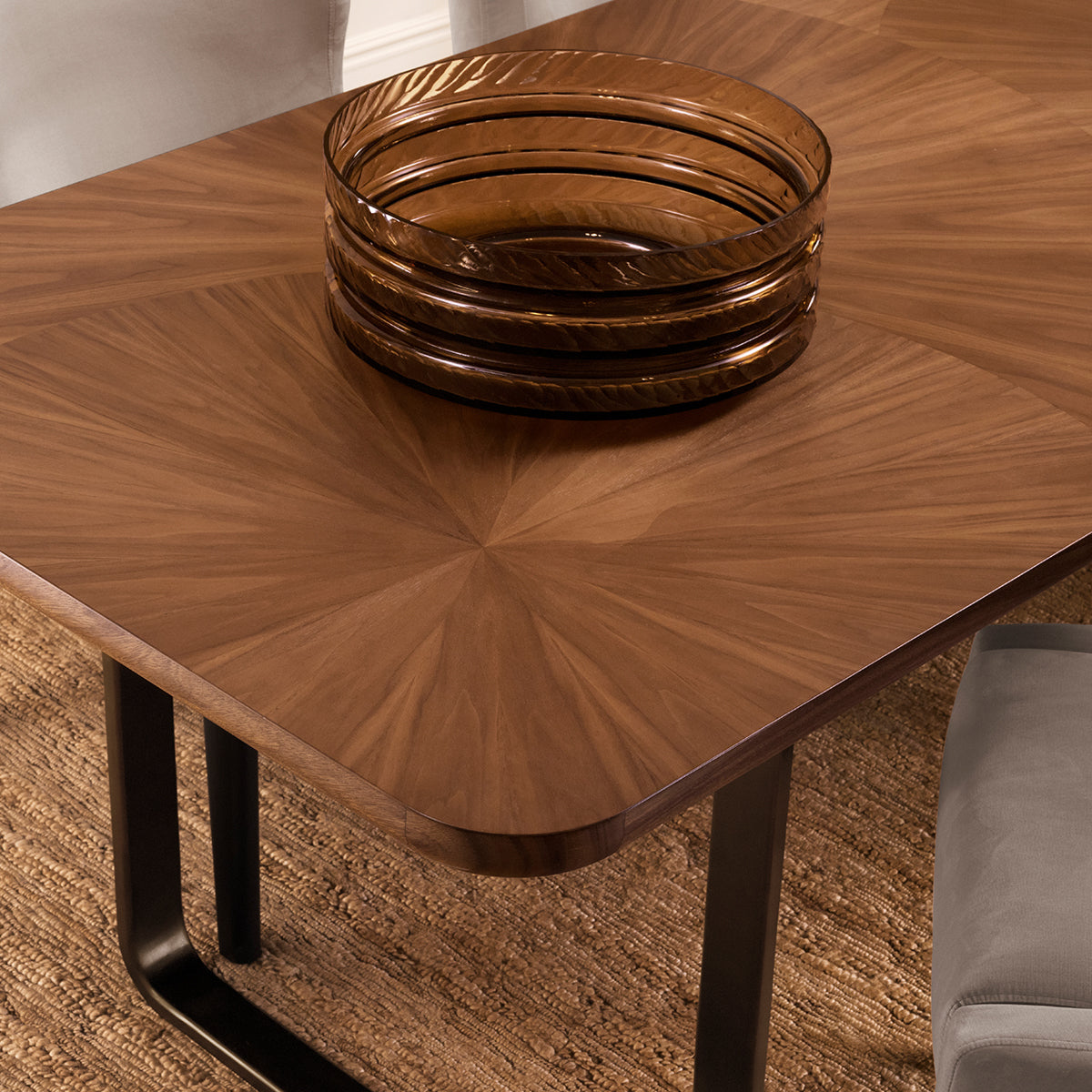 Walnut Dining Table Rucello | Eichholtzmh.com