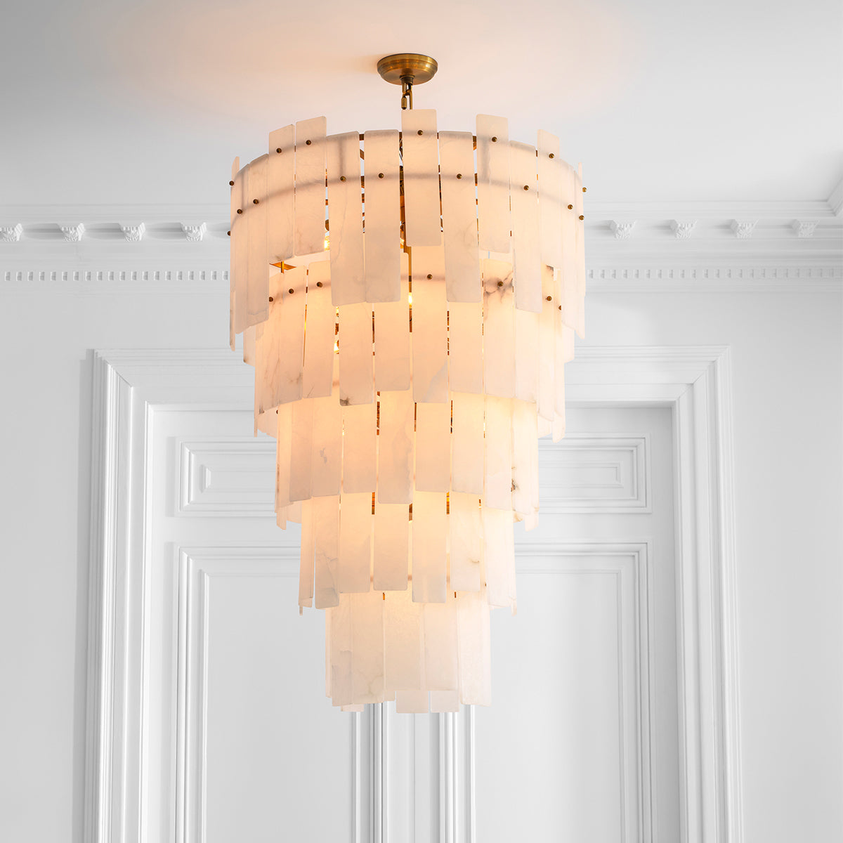 Alabaster Chandelier XL Greyson | Eichholtzmh.com
