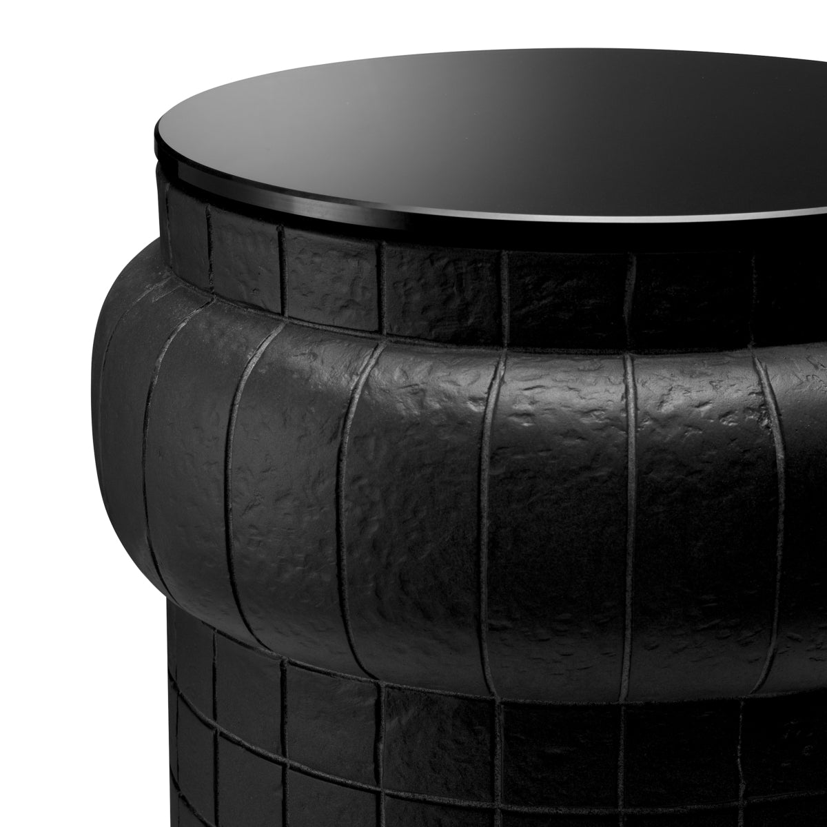Black Finish Side Table Tortugo | Eichholtzmh.com