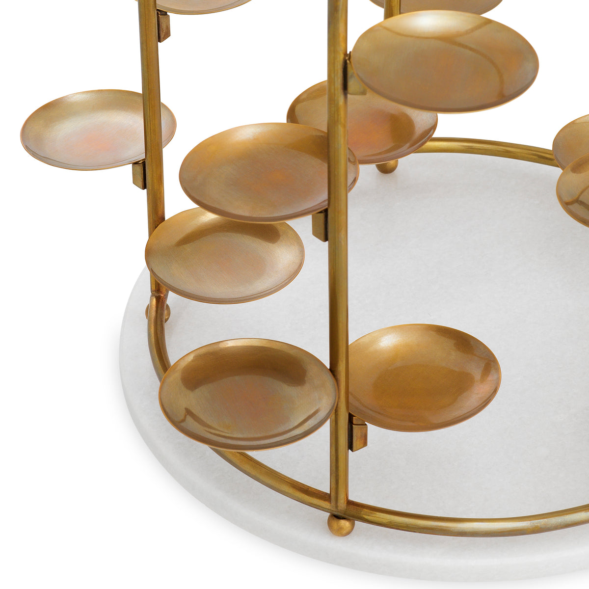 Birdcage-Inspired Brass Cake Stand Alturo | Eichholtzmh.com