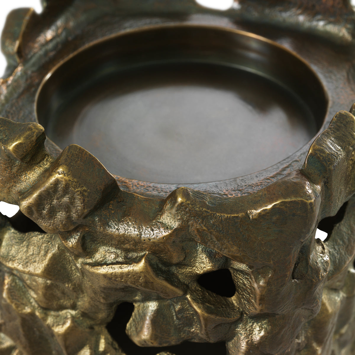 Sculptural Vintage Brass Candle Holder Siracusa | Eichholtzmh.com