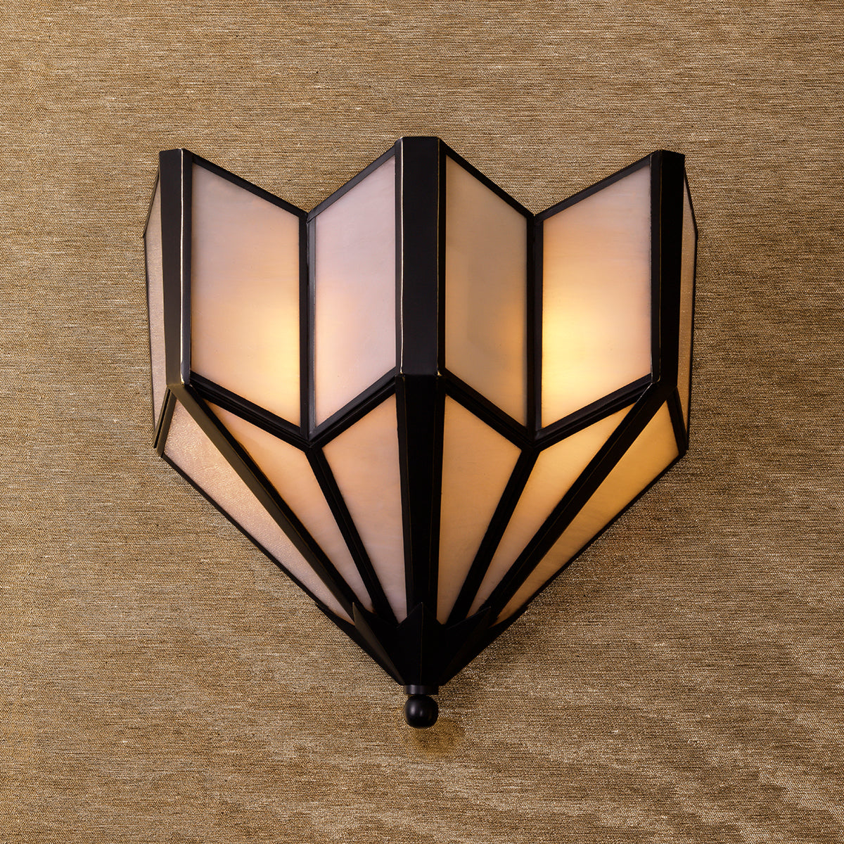 Bronze Wall Lamp Victory | Eichholtzmh.com